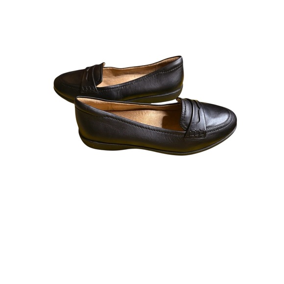 Naturalizer Black Finley Loafer  Womens shoe size 6 - Picture 4 of 5